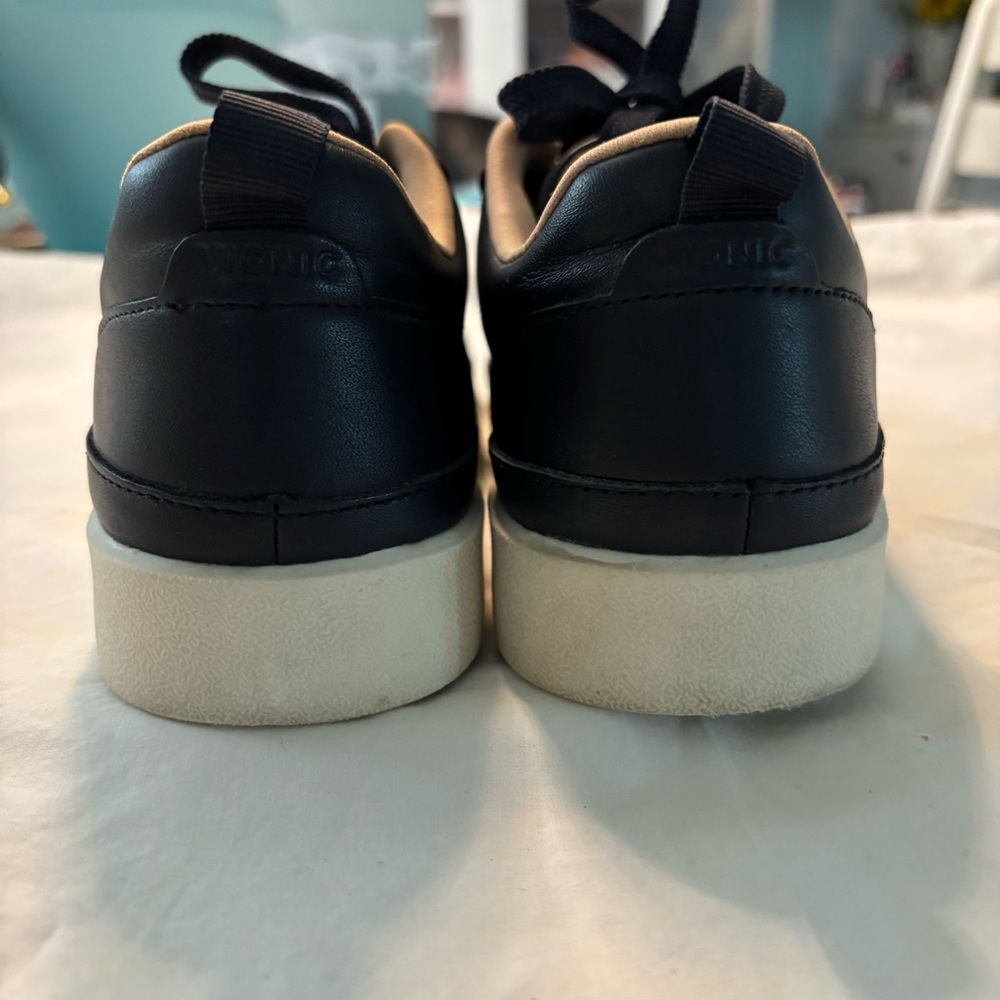 Vionic Walking Sneaker Elise Comfortable Supporti… - image 5